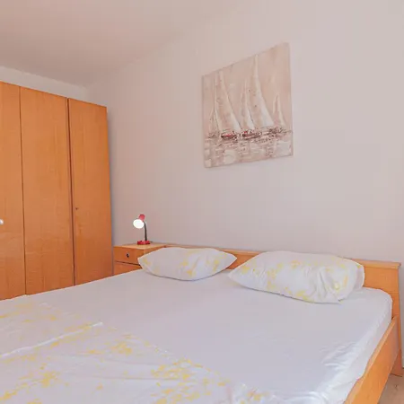 Nice Apartment In Brodarica With House Sea View Apartment Brodarica (Sibenik-Knin)