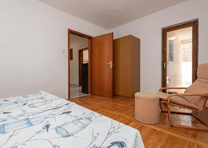 3 Bedroom Cozy In * Brodarica (Sibenik-Knin)