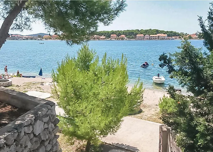 Appartement 3 Bedroom Cozy In