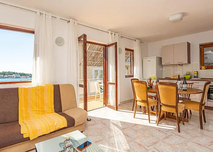 Appartement 3 Bedroom Cozy In *